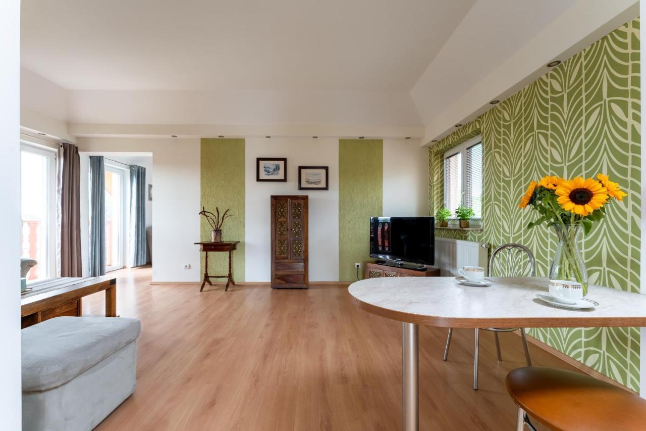 Apartament Green Hill Z Balkonem I Widokiem Na Karkonosze - Space Apart Jelenia Góra Extérieur photo