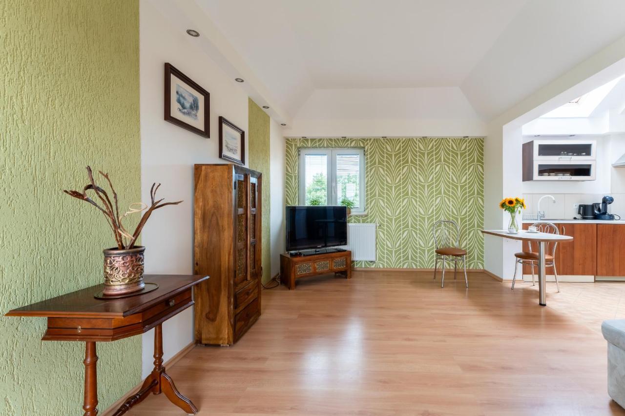 Apartament Green Hill Z Balkonem I Widokiem Na Karkonosze - Space Apart Jelenia Góra Extérieur photo